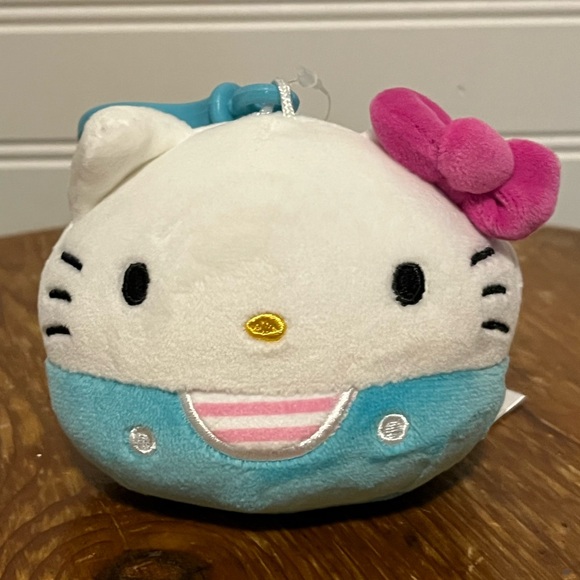 Hello Kitty Squishmallow Clip - Picture 1 of 4